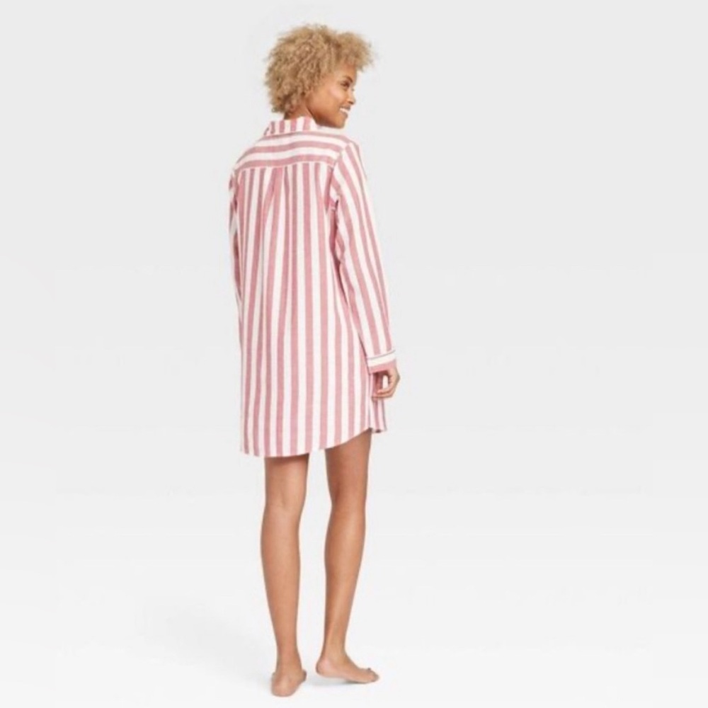 Women's Striped Perfectly Cozy Flannel Plaid NightGown - Stars Above in Red NWT - Picture 2 of 2